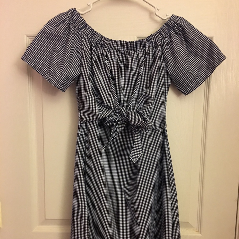 style envy off the shoulder dress